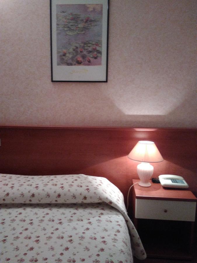 فيرونا Hotel Elena المظهر الخارجي الصورة